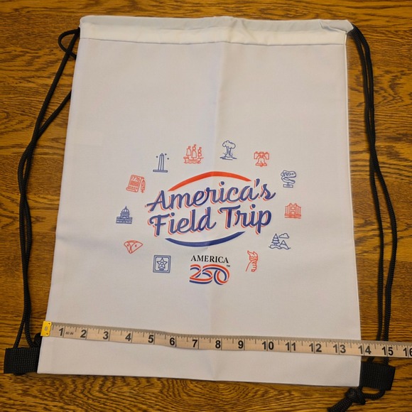 America's Field Trip Drawstring‎ Bag White Red Blue Patriotic 250th Anniversary - Picture 4 of 5